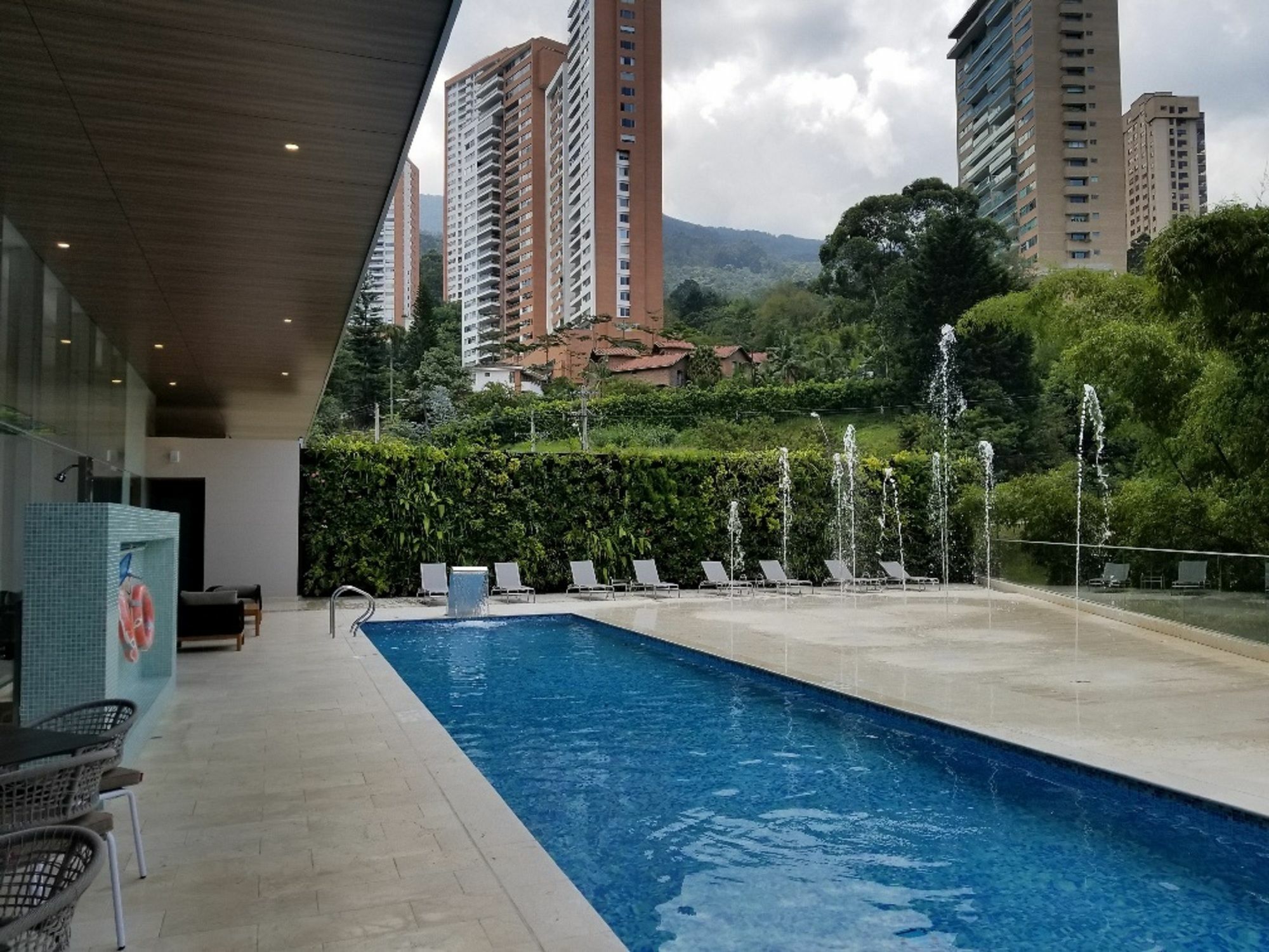 Estelar La Torre Suites Medellin Exterior photo
